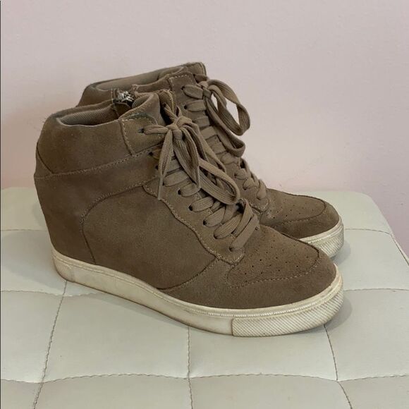 Steve Madden (Noah) - Picture 1 of 4